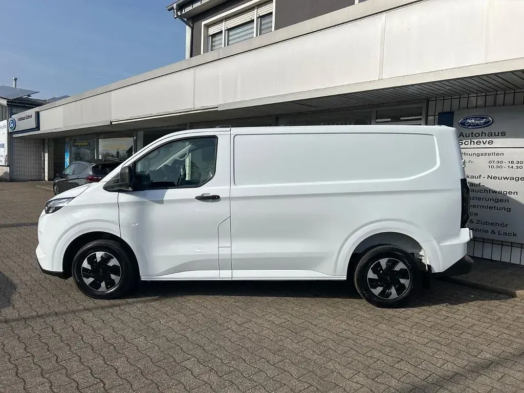Nouvelle Ford Transit Custom 232 ch (170 kW) 2026 Blanc