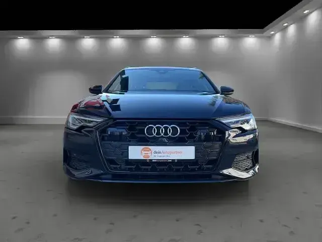 Gebraucht Audi A6 S-Line 163 PS (119 kW) 2023 Firmamentblau Kombi