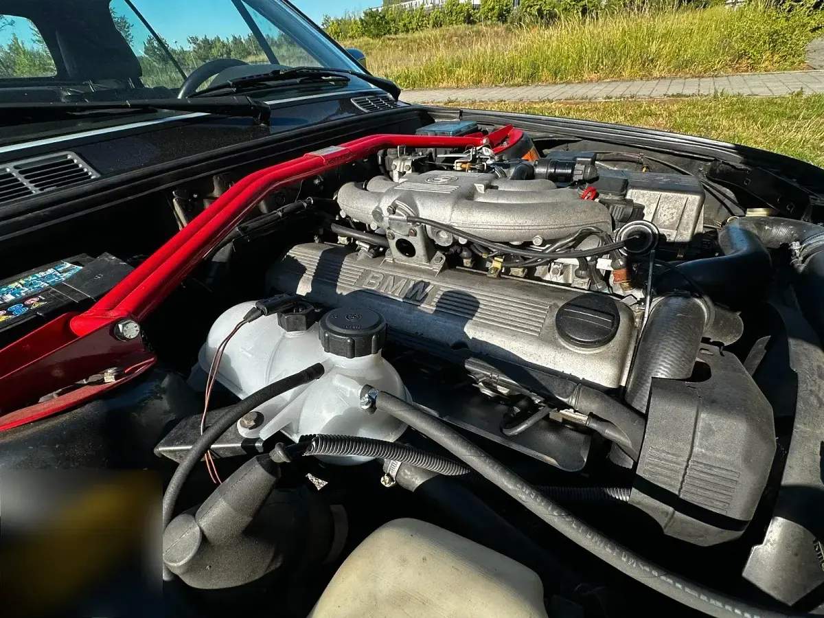 Gebraucht BMW 325 170 PS (125 kW) 1987 Schwarz Cabrio