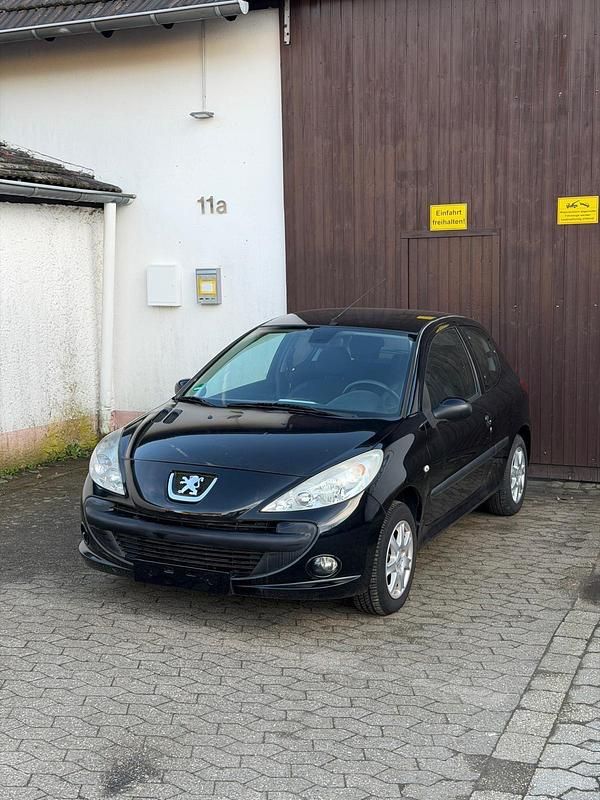 Gebraucht Peugeot 206 60 PS (44 kW) 2009 Schwarz Kleinwagen