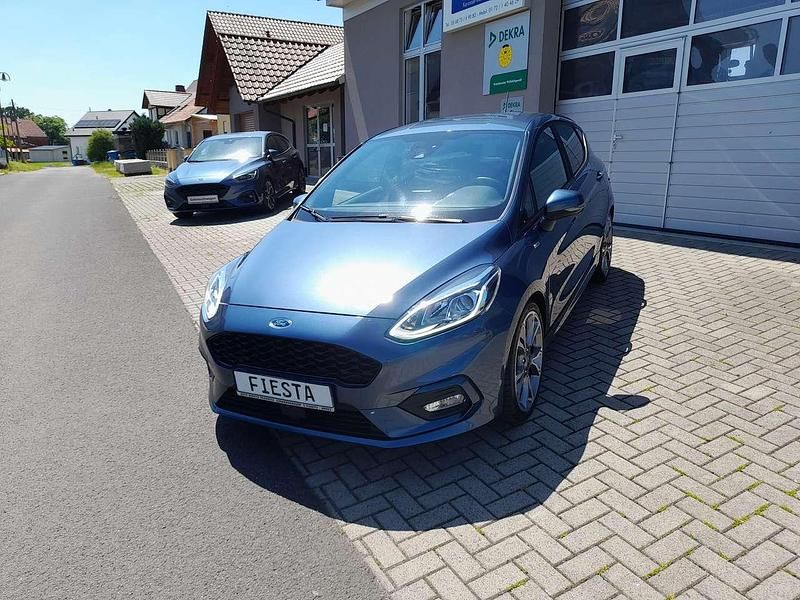 Gebraucht Ford Fiesta ST-Line 101 PS (74 kW) 2019 Chromablau Kleinwagen