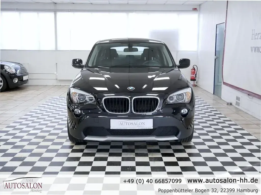Gebraucht BMW X1 Sport Line 177 PS (130 kW) 2011 Schwarz SUV