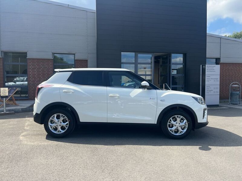Neu Ssangyong (KGM) Tivoli 163 PS (119 kW) 2025 Weiß SUV