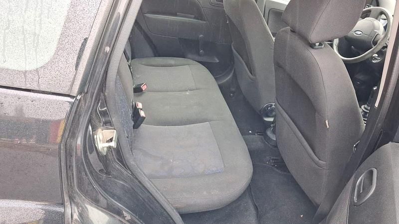 Gebraucht Ford Fiesta 69 PS (50 kW) 2006 Schwarz Kleinwagen