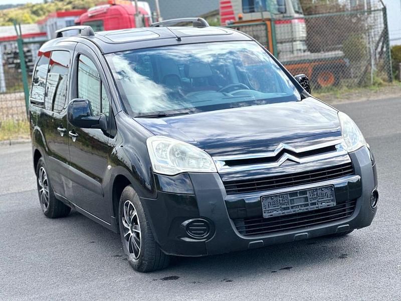 Gebraucht Citroën Berlingo 90 PS (66 kW) 2010 Schwarz Van / Kleinbus