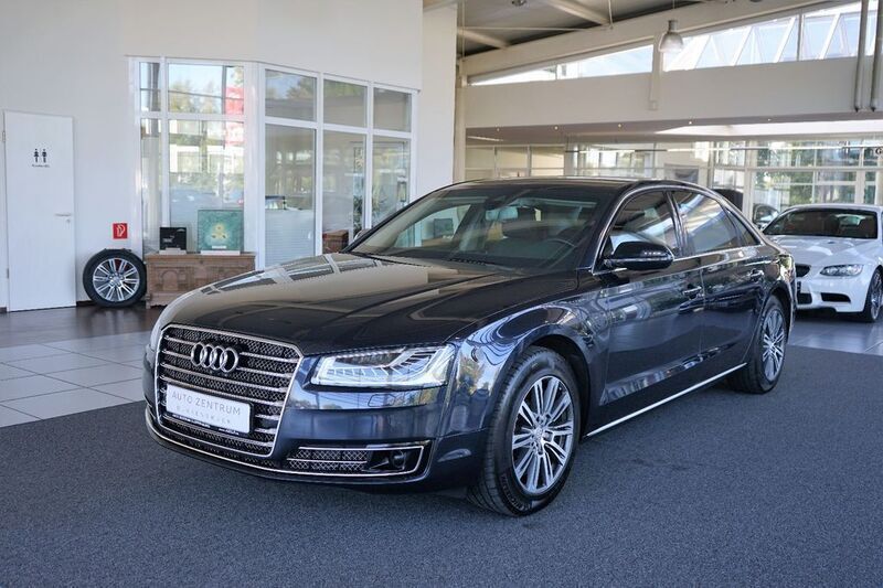 Schwarz Gebraucht 2016 Audi A8L Limousine | 147.950 € - Bild 1/4