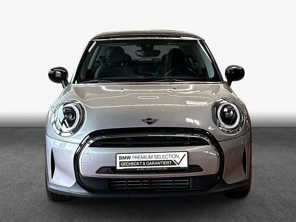 Gebraucht Mini Cooper Classic 136 PS (100 kW) 2023 Silber Kleinwagen