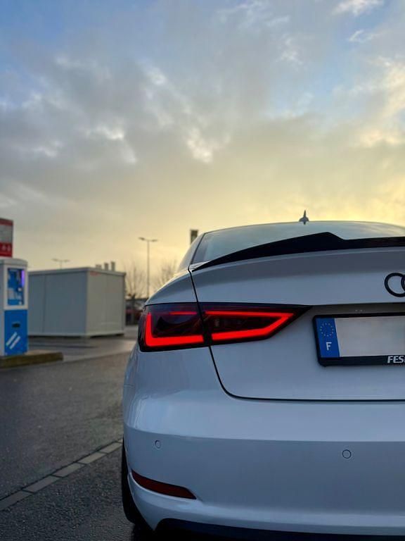 Gebraucht Audi A3 Sport 140 PS (102 kW) 2013 Weiß Limousine