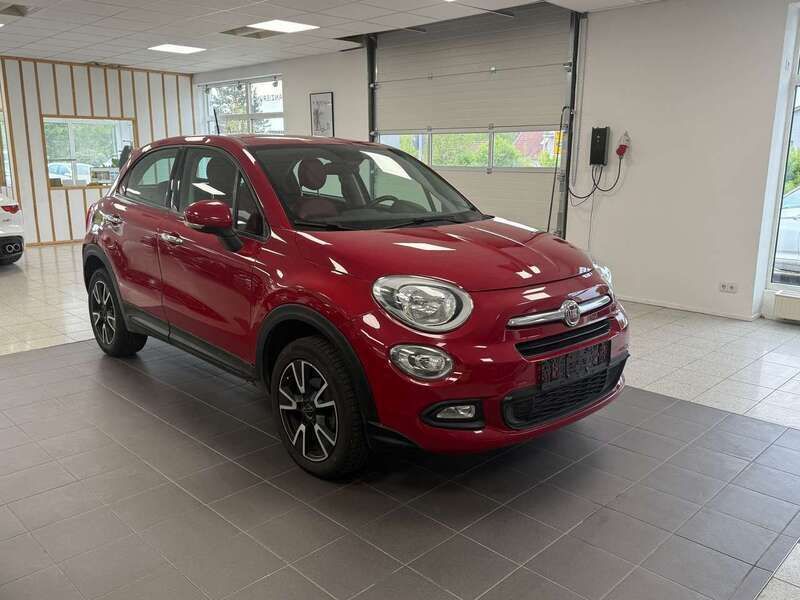 Colore esterno rosso passione Gebraucht 2015 Fiat 500X Pop Star SUV | 9.600 € (Guter Preis) - Bild 1/4
