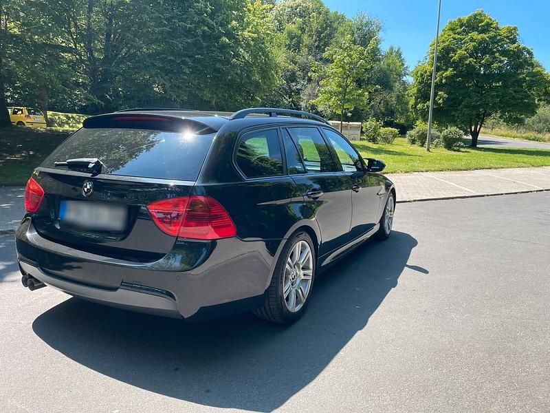 Gebraucht BMW 320 M Sport 150 PS (110 kW) 2006 Schwarz Kombi