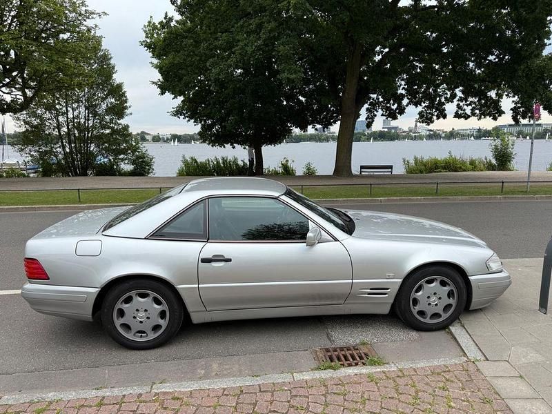 Gebraucht Mercedes SL500 320 PS (235 kW) 1997 Silber Cabrio