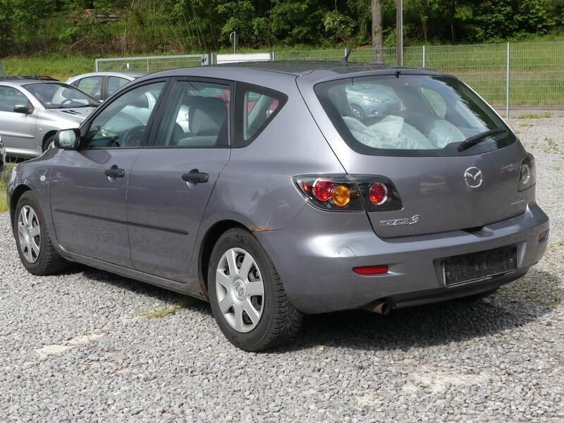 Gebraucht Mazda 3 Comfort 84 PS (61 kW) 2006 Grau Limousine