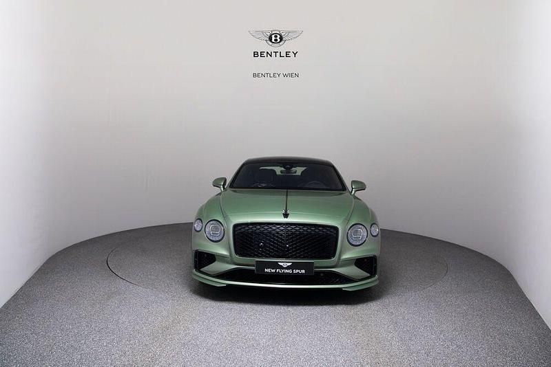 Gebraucht Bentley Flying Spur 782 PS (575 kW) 2024 Grün Limousine