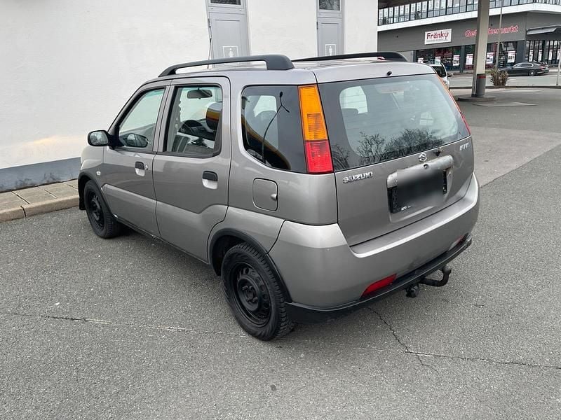 Gebraucht Suzuki Ignis 105 PS (77 kW) 2003 Silber Kleinwagen
