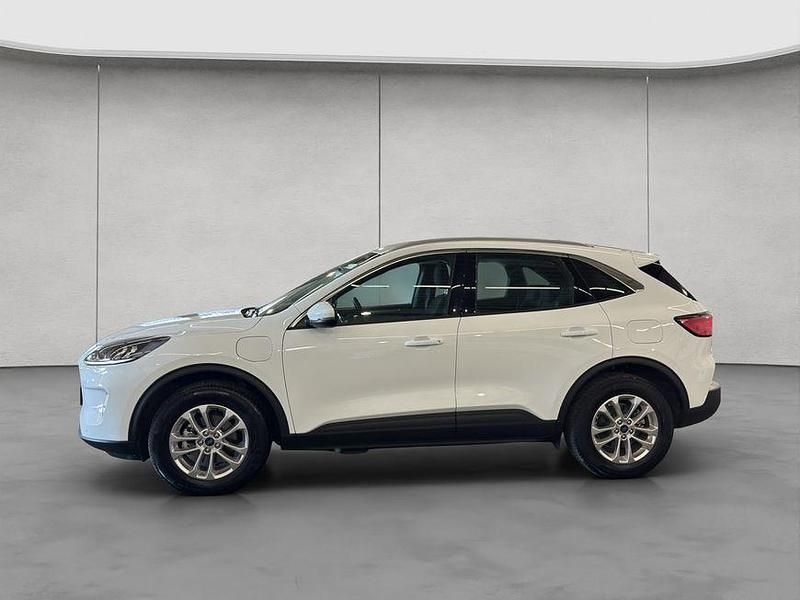 Gebraucht Ford Kuga Titanium 224 PS (164 kW) 2022 Weiß SUV