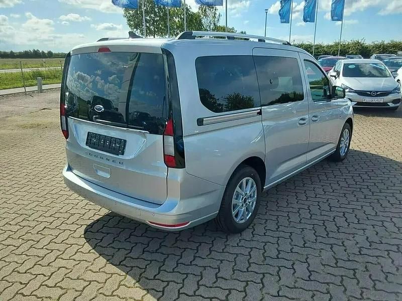 Gebraucht Ford Tourneo Connect Titanium 122 PS (89 kW) 2023 Andere farbe Van / Kleinbus