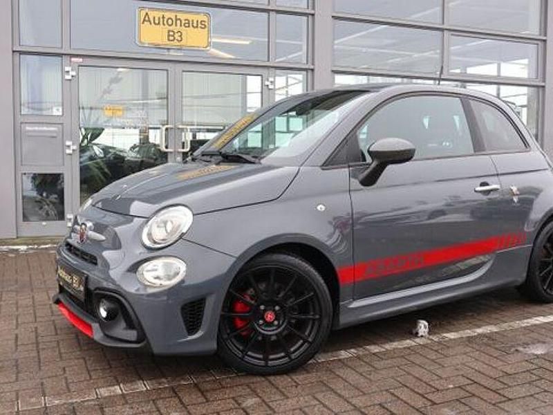 Usado Abarth 695 165 HP (121 kW) 2017 Cinzento Citadino