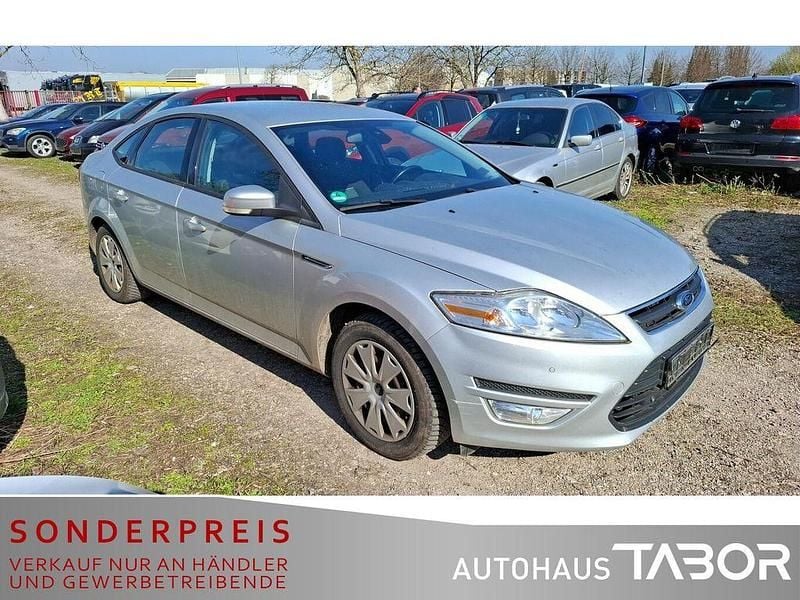 Gebraucht Ford Mondeo 145 PS (106 kW) 2011 Polarsilber metallic Limousine