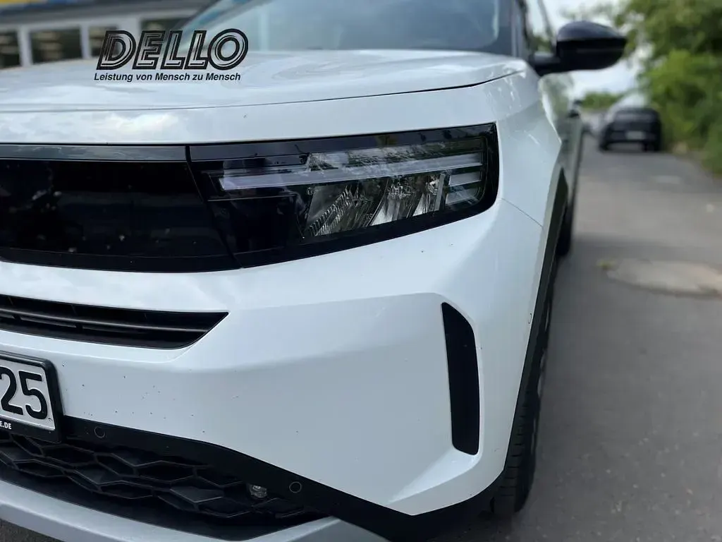 Neu Opel Frontera Ultimate 110 PS (80 kW) 2026 Weiß SUV