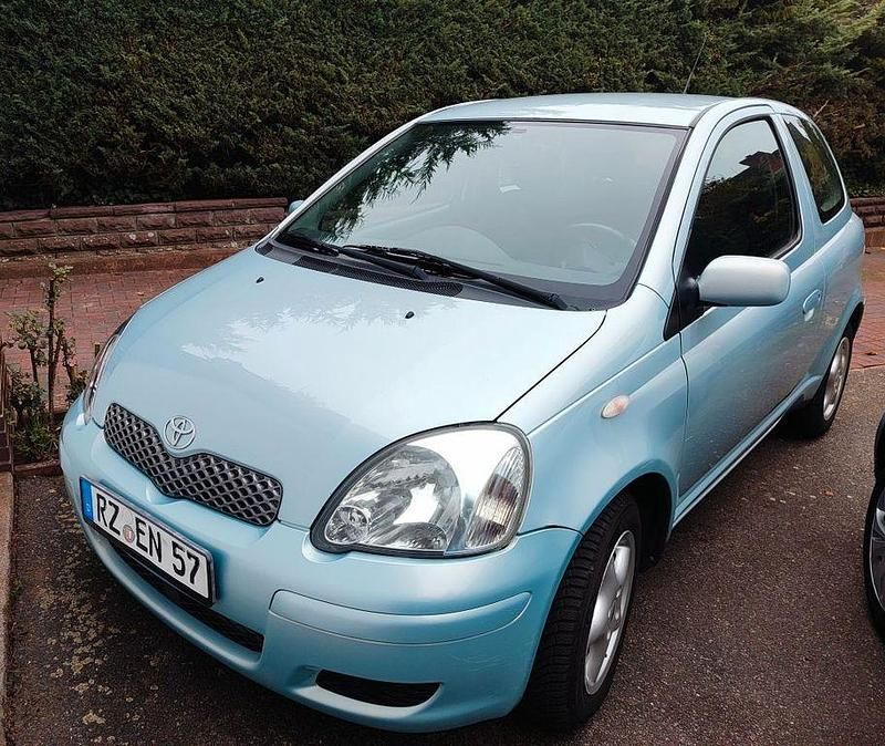 Gebraucht 2005 Toyota Yaris Limousine | 2.450 € (Fairer Preis) - Bild 1/4