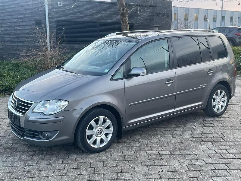 Gebraucht VW Touran 140 PS (102 kW) 2008 Grau Van / Kleinbus