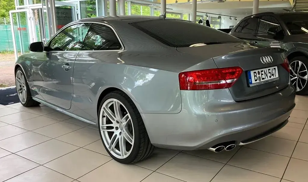 Gebraucht Audi S5 Performance 354 PS (260 kW) 2010 Grau Coupé