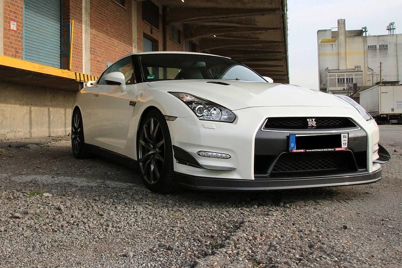 Gebraucht Nissan GT-R GT 549 PS (403 kW) 2012 Coupé