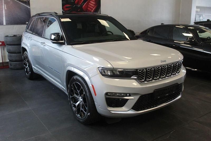 Neu Jeep Grand Cherokee Summit 272 PS (200 kW) 2026 Silber SUV