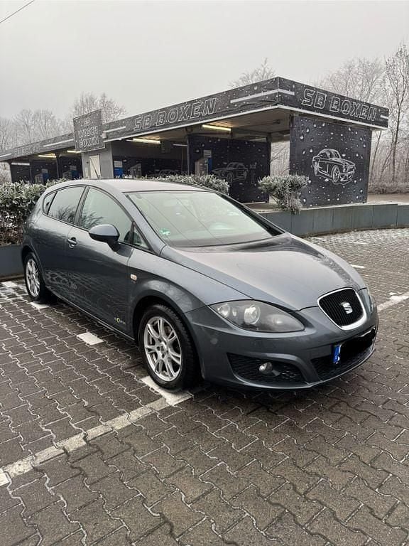 Schwarz Gebraucht 2012 Seat Leon Copa Limousine | 4.100 € (Superpreis) - Bild 1/4