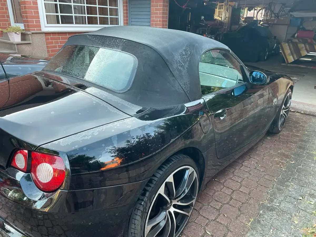 Gebraucht BMW Z4 170 PS (125 kW) 2005 Schwarz Cabrio