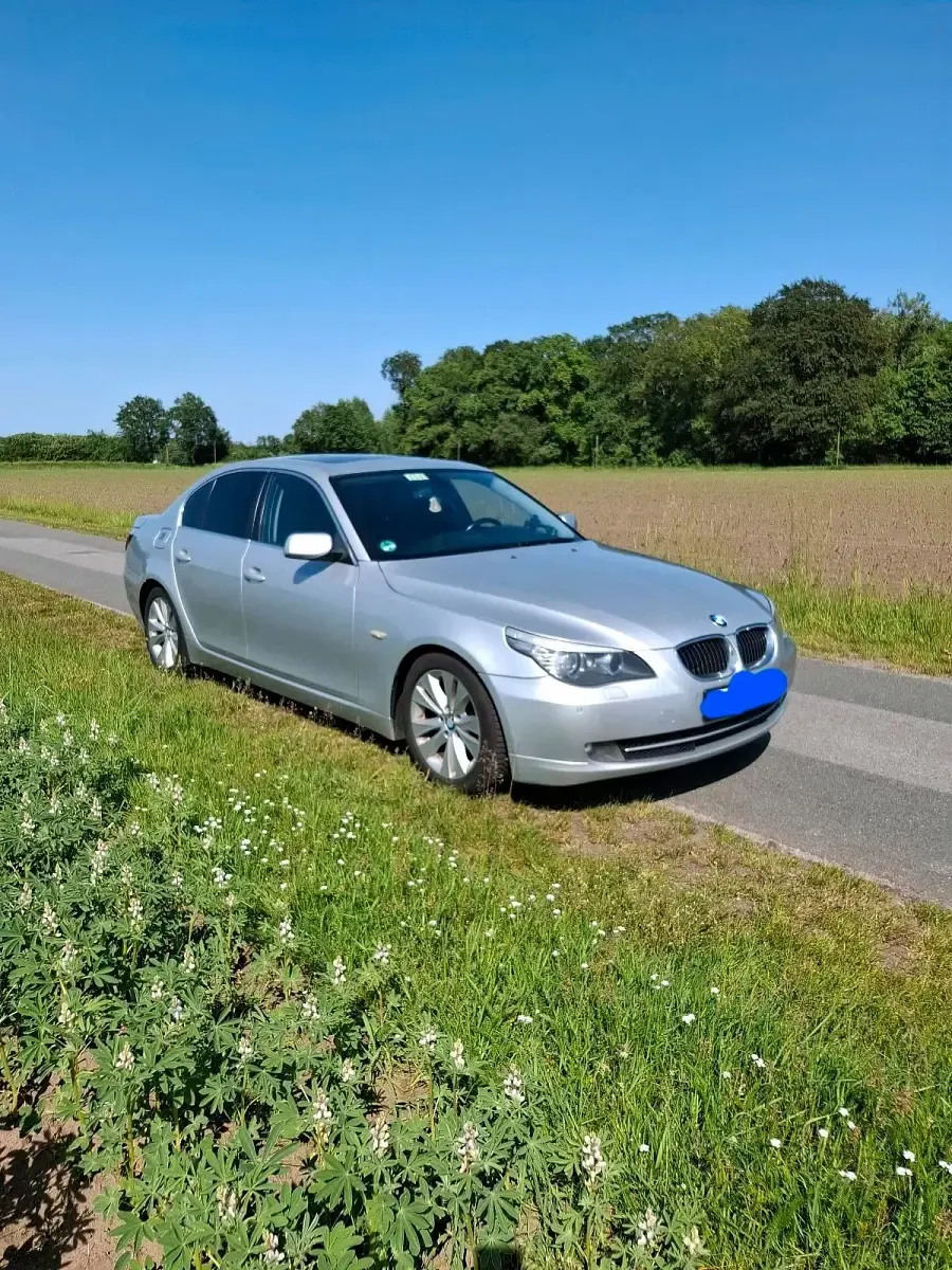 Używany BMW 530 235 KM (172 kW) 2008 Srebrny Sedan/Limuzyna