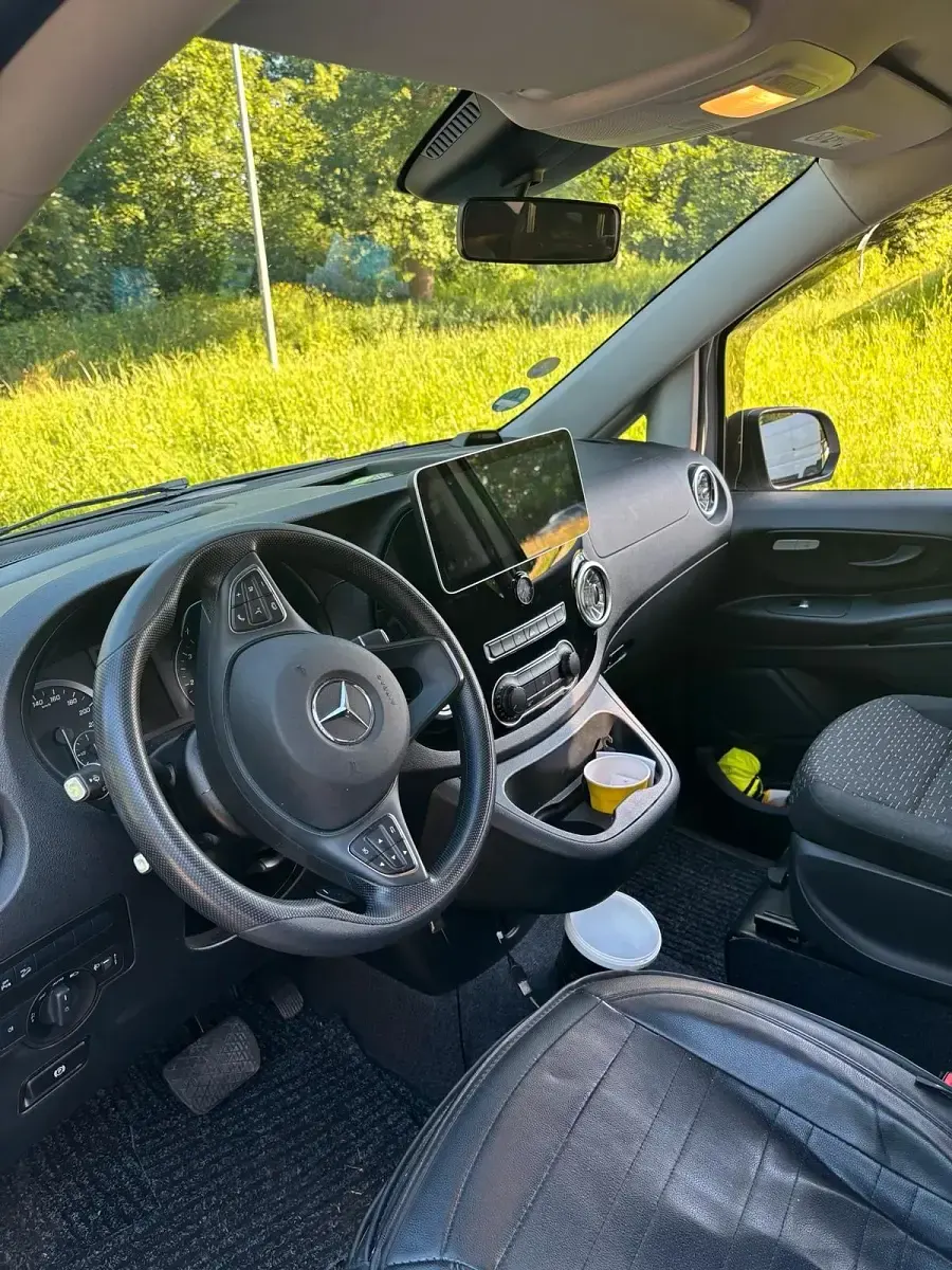 Gebraucht Mercedes Vito 136 PS (100 kW) 2021 Silber Van