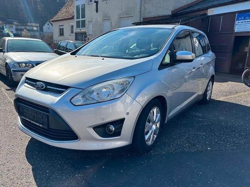 Gebraucht Ford Grand C-Max Trend 140 PS (102 kW) 2012 Silber Van / Kleinbus