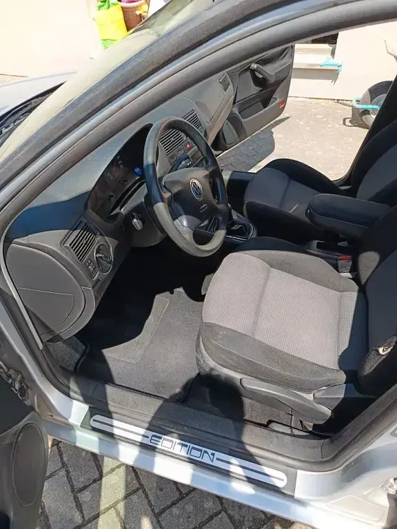 Gebraucht VW Golf IV Comfortline 116 PS (85 kW) 2000 Silber Kombi