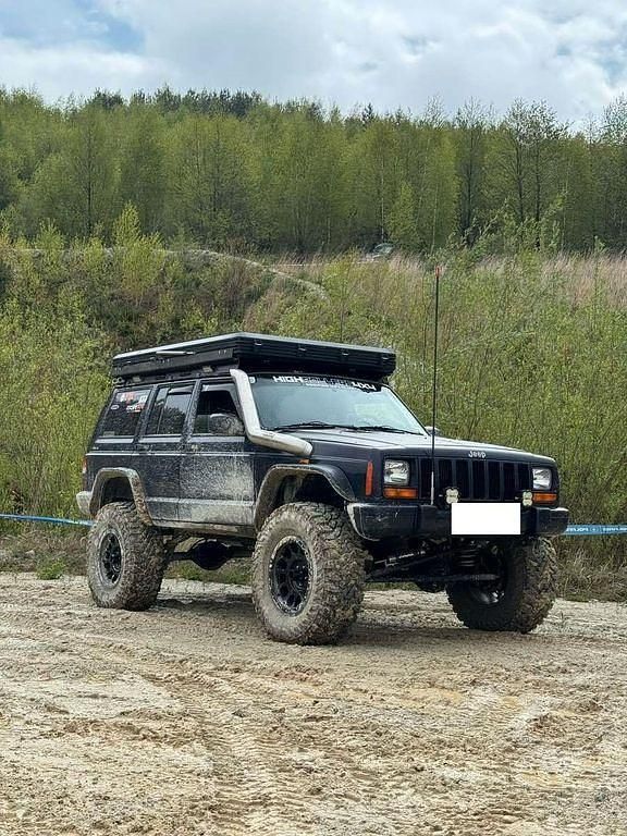 Gebraucht Jeep Cherokee Limited 116 PS (85 kW) 2000 Blau SUV