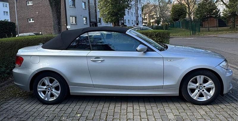 Gebraucht BMW 118 Cabriolet 143 PS (105 kW) 2008 Silber Cabrio