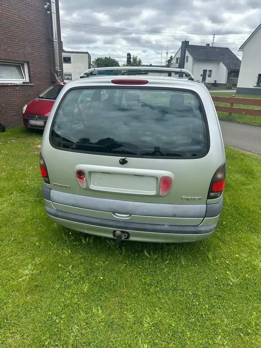 Gebraucht Renault Espace 114 PS (83 kW) 1999 Andere farben Van / Kleinbus