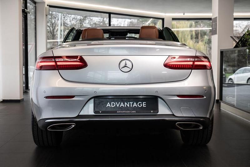 Gebraucht Mercedes E400 333 PS (244 kW) 2018 Silber Cabrio