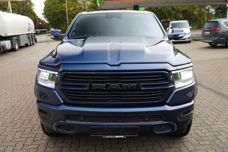 Gebraucht Dodge Ram 401 PS (294 kW) 2022 Blau Pickup