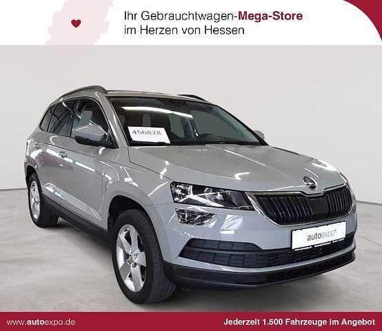 Stahlgrau uni Gebraucht 2022 Skoda Karoq Ambition SUV | 18.290 € (Guter Preis) - Bild 1/4