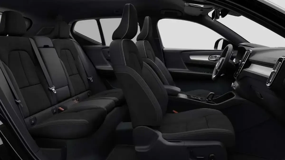 Ny Volvo XC40 Plus 197 HK (144 kW) 2026 Sort SUV