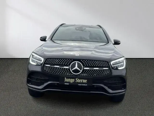 Gebraucht Mercedes GLC300de 306 PS (225 kW) 2022