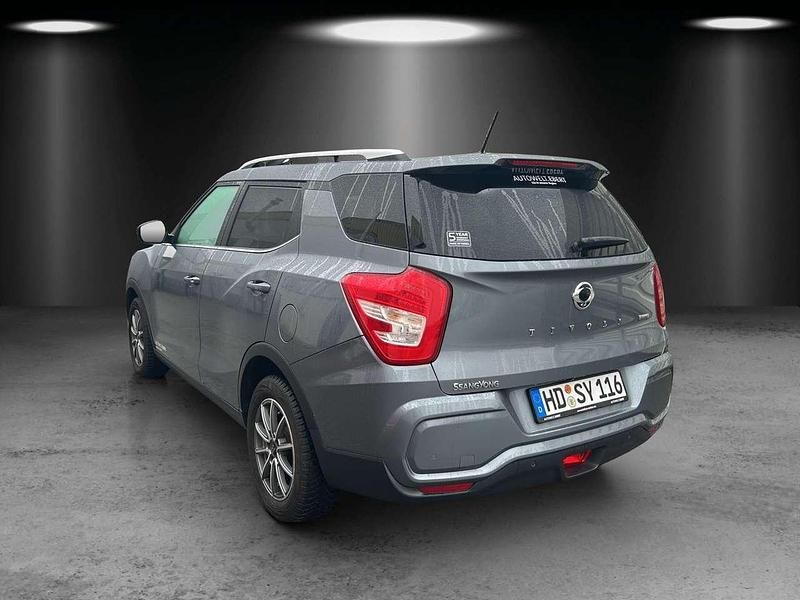 Gebraucht SsangYong Tivoli 163 PS (119 kW) 2022 Grau SUV