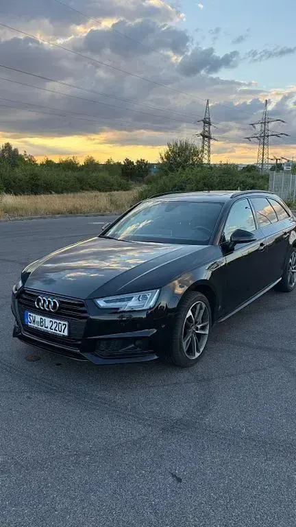 Gebraucht Audi A4 Sport 252 PS (185 kW) 2017 Schwarz Kombi