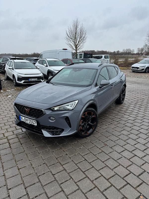 Grau Gebraucht 2021 Cupra Formentor VZ SUV | 25.500 € (Guter Preis) - Bild 1/4