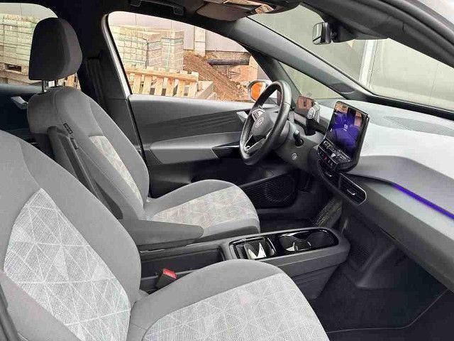 Gebraucht VW ID.3 Pro Performance 150 kW (204 PS) 2023 Gletscherweiß metallic Kleinwagen