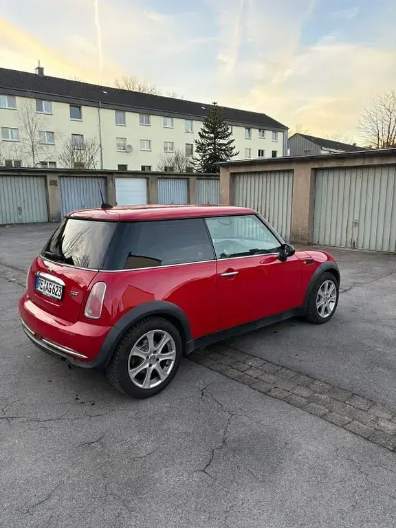 Gebraucht Mini ONE 90 PS (66 kW) 2005 Rot Kleinwagen