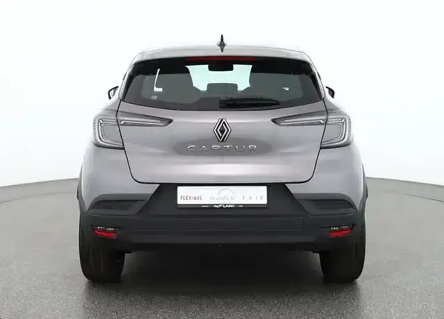 Neu Renault Captur 91 PS (66 kW) 2026 Grau SUV