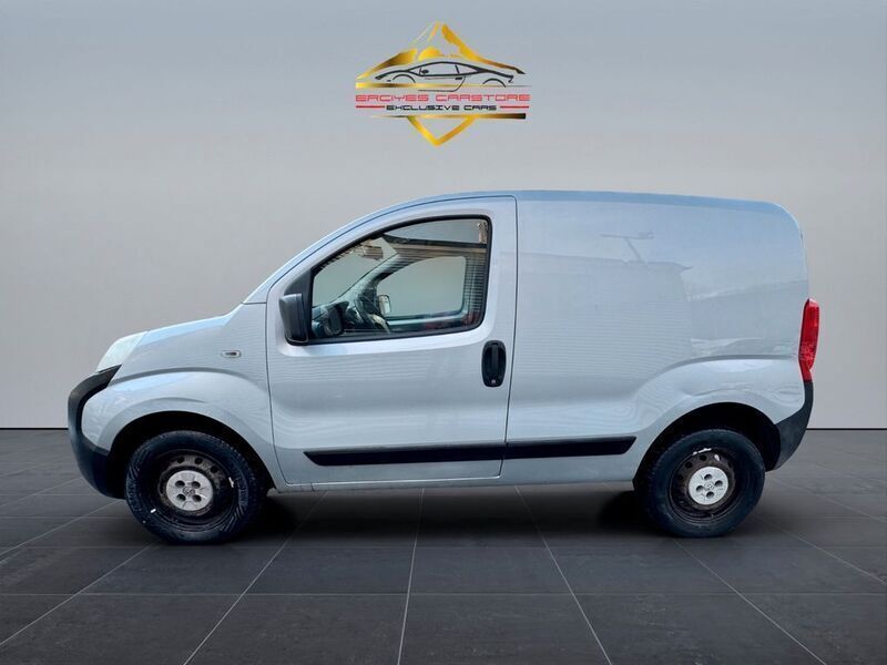 Gebraucht Peugeot Bipper Basis 68 PS (50 kW) 2010 Grau Van / Kleinbus