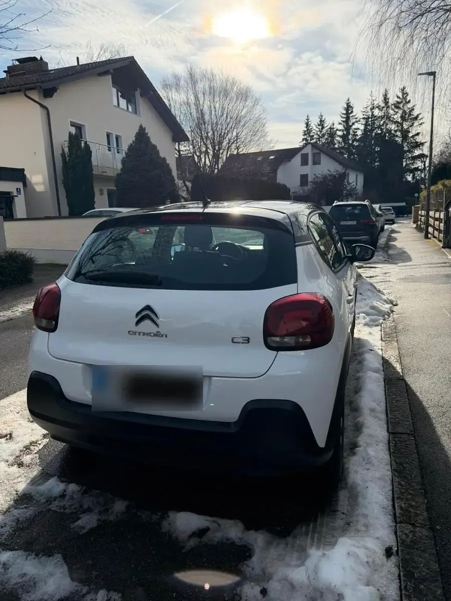 Gebraucht Citroën C3 83 PS (61 kW) 2019 Weiß Kleinwagen